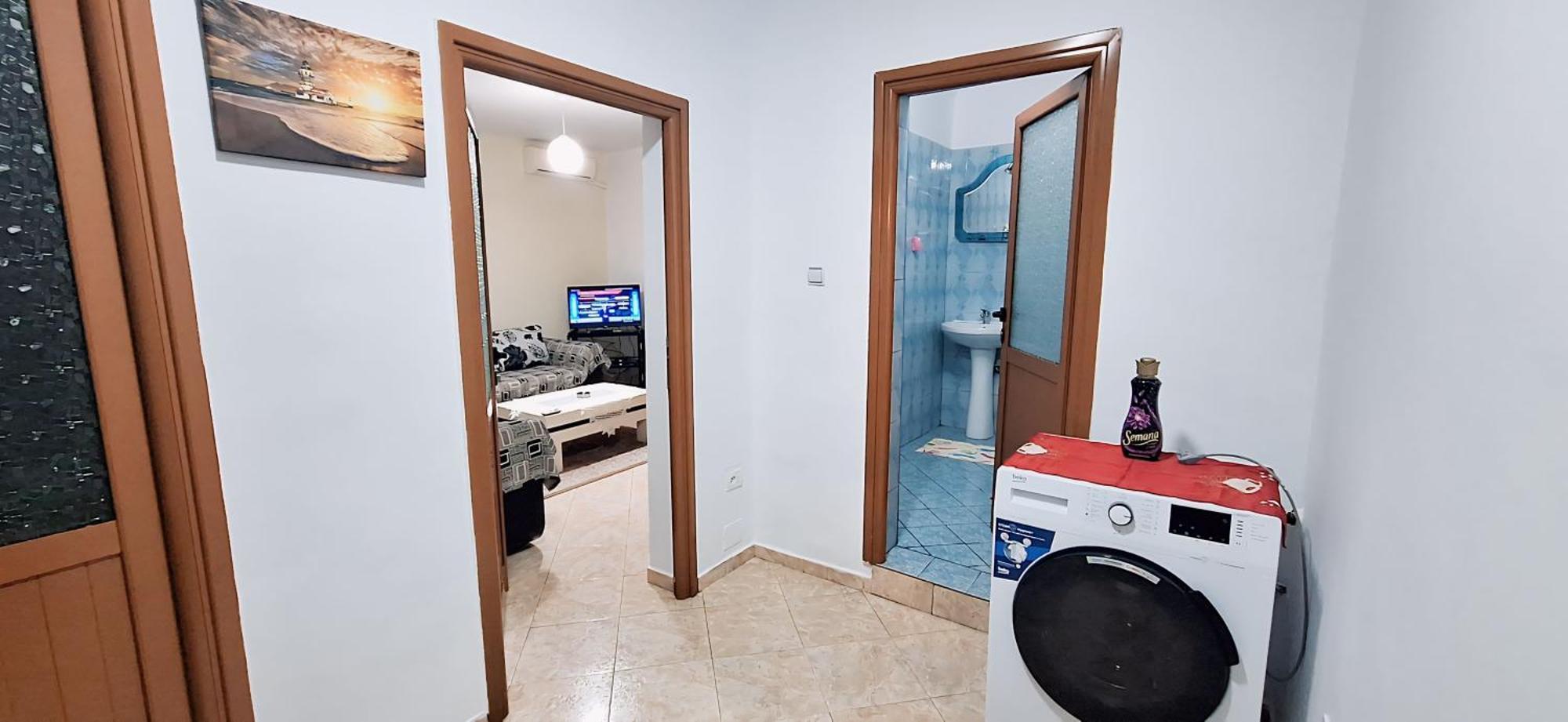 Promenade Apartment In City Centre Berat Ngoại thất bức ảnh