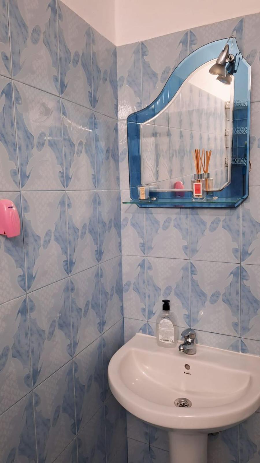 Promenade Apartment In City Centre Berat Ngoại thất bức ảnh